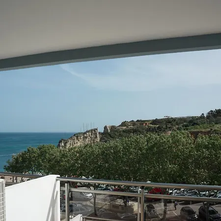 Hotel Carvi 3*