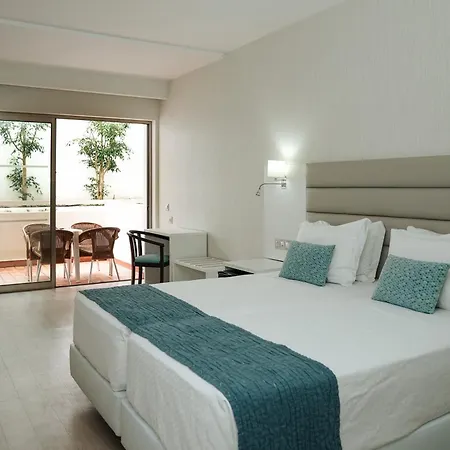 Carvi Hotel