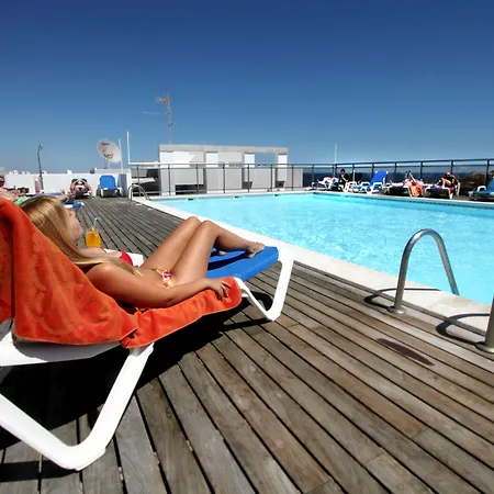 카르비 비치 호텔 3*