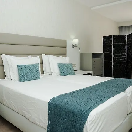 Carvi Hotel 3*