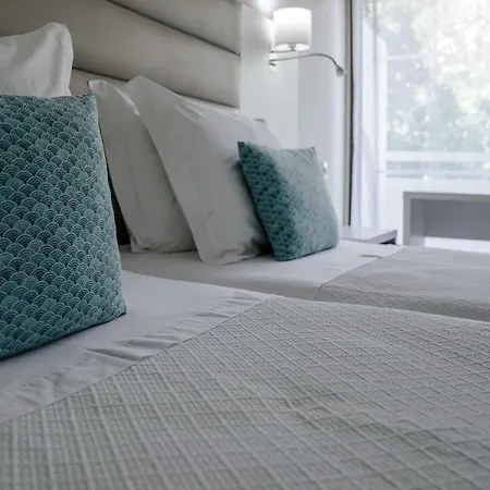 카르비 비치 호텔 3*