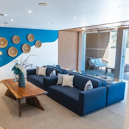 호텔 카르비 비치 3*