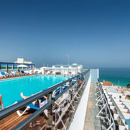 Carvi Otel