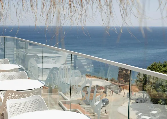 卡尔维海滩酒店 酒店 3*