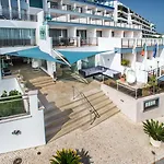 Carvi Hotel 3*