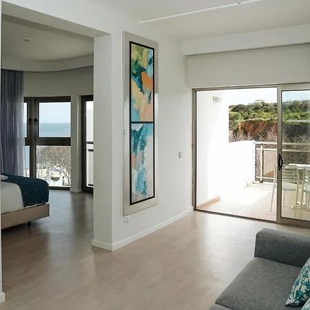 Carvi 3* Lagos