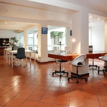 Otel Carvi 3*