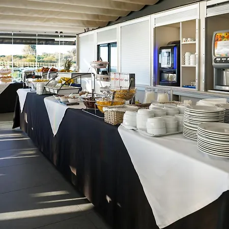 Otel Carvi Lagos