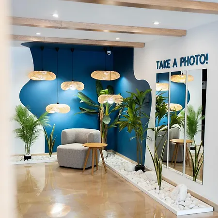 Carvi Otel