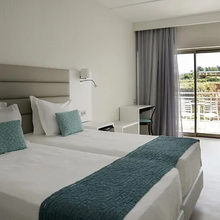 Carvi Hotel