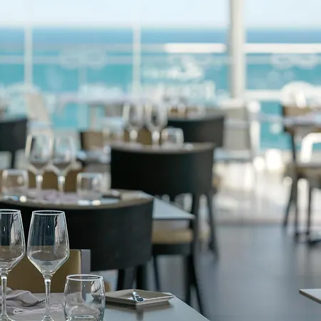 酒店 卡尔维海滩酒店