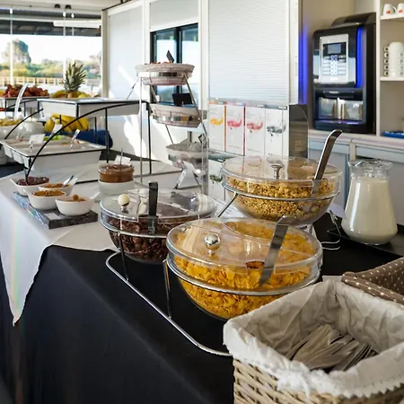 卡尔维海滩酒店 3* 拉哥斯