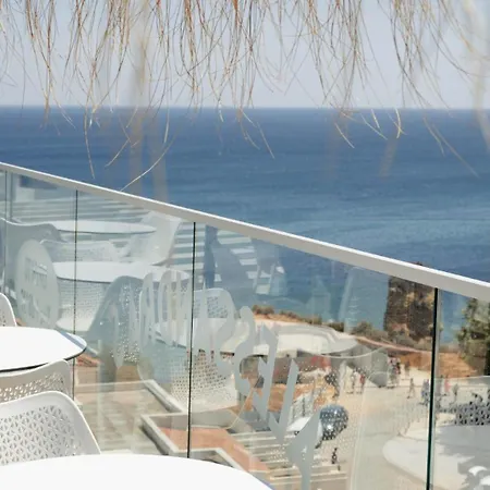 Carvi Hotel 3*